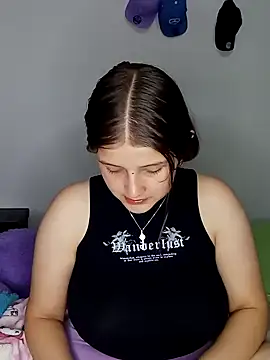 Krysstal tay online show from February 2025 10:21:01 PM