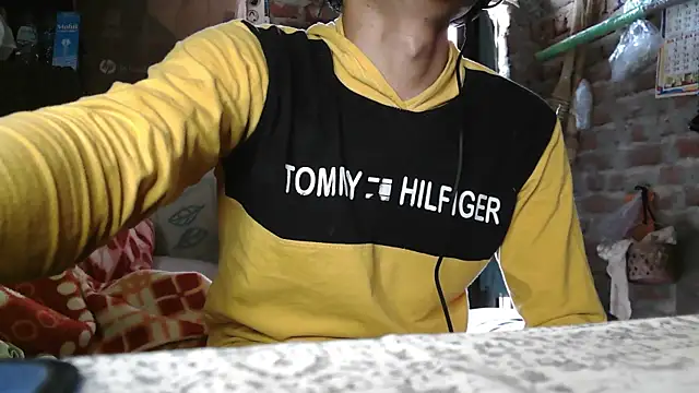 Dreamdaze2025 online show from April 2026 06:19:01 AM