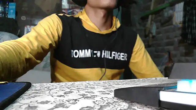 Dreamdaze2025 online show from April 2026 06:24:02 PM