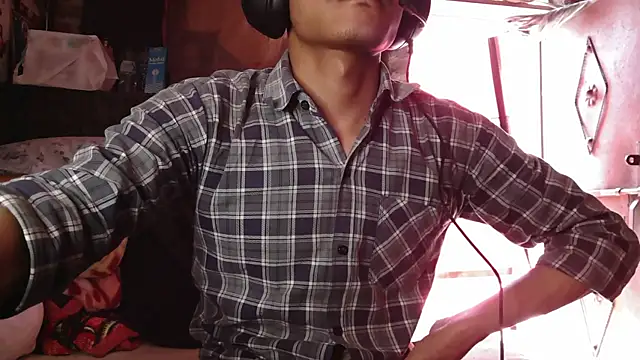 Dreamdaze2025 online show from April 2026 05:34:01 AM