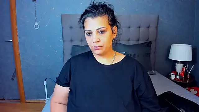 AmyCubes online show from October 2025 03:25:01 AM