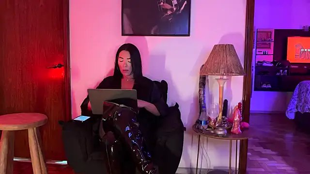 mistresslaviniabr online show from February 2025 02:18:01 AM