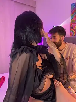 Snapshot of Kitty_arts chatting on January 2025 03:09:01 AM Kitty arts online show from January 2025 03:09:01 AM