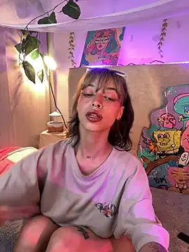 Snapshot of Kitty_arts chatting on February 2025 06:52:01 PM Kitty arts online show from February 2025 06:52:01 PM