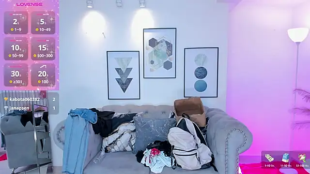 kendaall jenner  online show from March 2025 08:18:01 AM