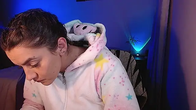 Lu perez online show from January 2025 11:58:01 PM