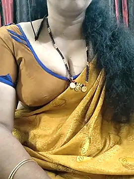 Snapshot of bhuvana555 chatting on November 2025 05:26:02 PM bhuvana555 online show from November 2025 05:26:02 PM