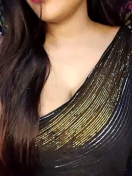 Sreya213 online show from April 2026 05:26:01 PM