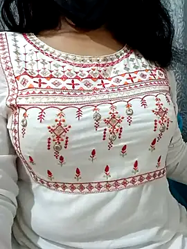 Snapshot of Rina777o chatting on October 2025 06:06:01 PM Rina777o online show from October 2025 06:06:01 PM