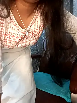 Snapshot of Rina777o chatting on November 2025 06:06:02 PM Rina777o online show from November 2025 06:06:02 PM