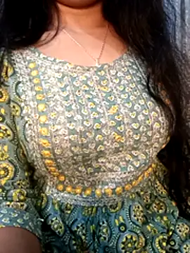 Snapshot of Rina777o chatting on December 2025 06:25:01 PM Rina777o online show from December 2025 06:25:01 PM