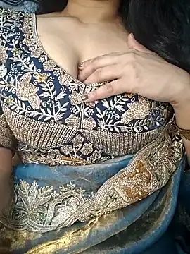 Snapshot of Rina777o chatting on April 2026 01:41:02 AM Rina777o online show from April 2026 01:41:02 AM