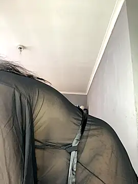 Snapshot of MayaPassion chatting on October 2025 06:50:02 AM MayaPassion online show from October 2025 06:50:02 AM