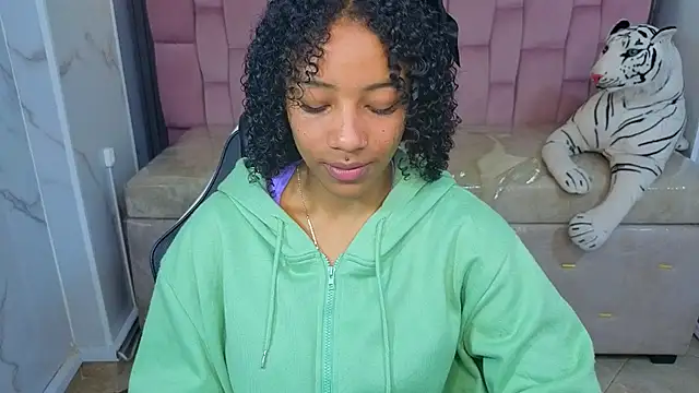 Violeth b online show from March 2026 01:18:02 PM