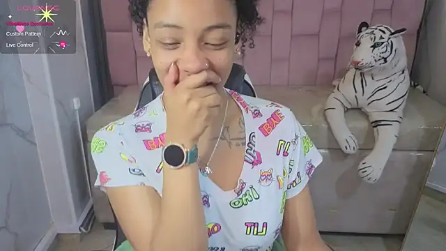 Violeth b online show from March 2026 01:16:02 PM