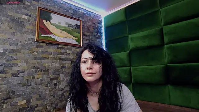 SelenSummer online show from April 2026 03:56:01 AM