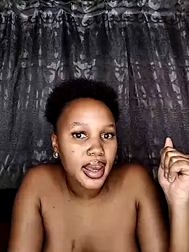 Snapshot of Sego_TeeTee chatting on April 2026 09:42:02 PM Sego TeeTee online show from April 2026 09:42:02 PM