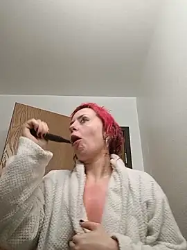 Snapshot of SkarlettRose96 chatting on March 2026 05:07:01 PM SkarlettRose96 online show from March 2026 05:07:01 PM