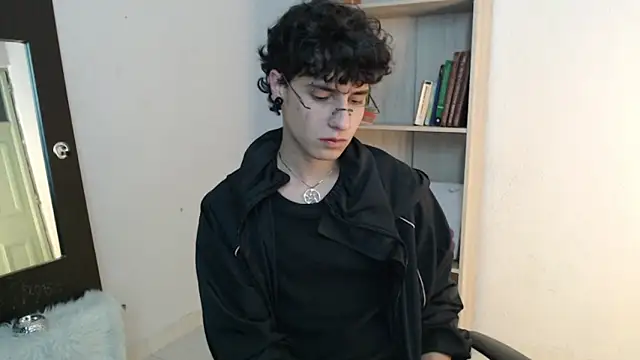 Jeam hot online show from January 2025 10:13:01 PM