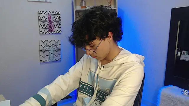 Jeam hot online show from January 2025 12:46:01 AM