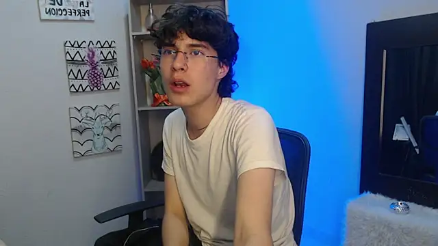 Jeam hot online show from January 2025 12:48:02 AM