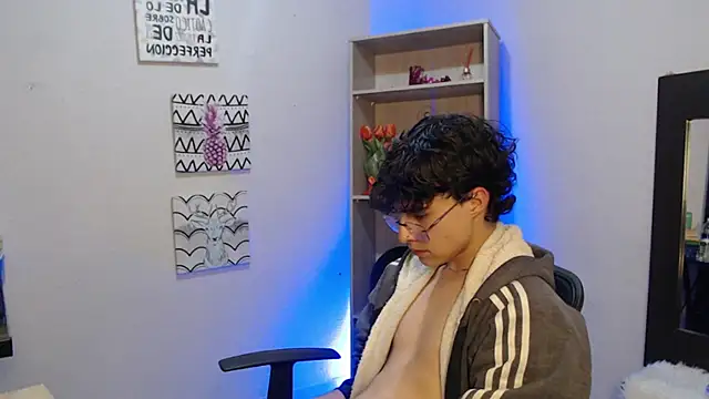 Jeam hot online show from January 2025 11:43:02 PM