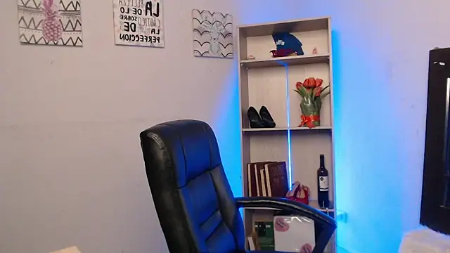 Jeam hot online show from September 2025 08:30:01 PM