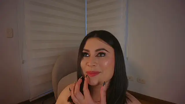 venusleroy  online show from October 2025 10:20:02 PM