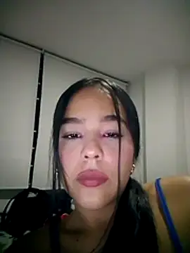 SweetFortuner online show from November 2025 04:44:02 AM