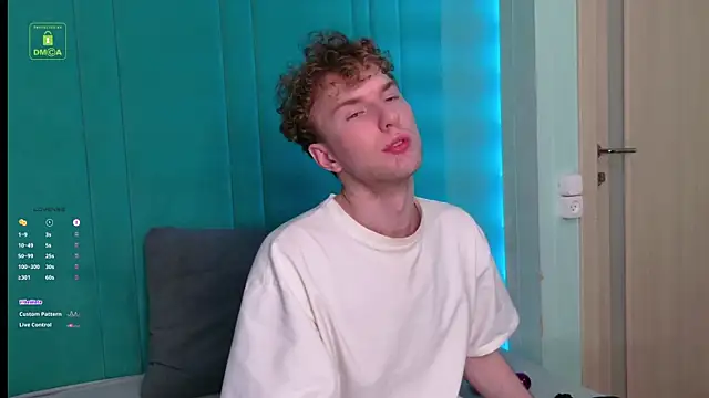 Snapshot of Tony_Talorr chatting on February 2025 02:38:01 AM Tony Talorr online show from February 2025 02:38:01 AM