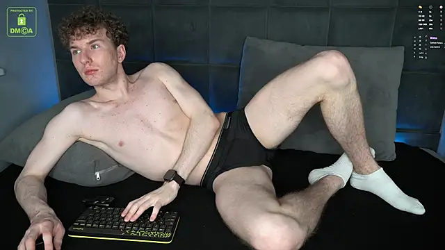 Snapshot of Tony_Talorr chatting on March 2025 08:42:02 PM Tony Talorr online show from March 2025 08:42:02 PM