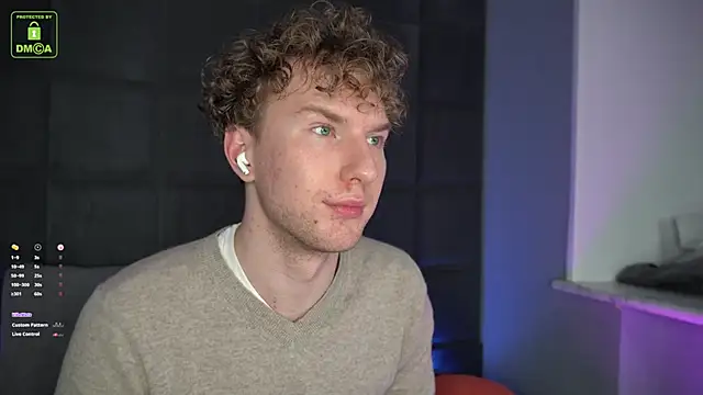 Snapshot of Tony_Talorr chatting on March 2025 03:51:02 AM Tony Talorr online show from March 2025 03:51:02 AM