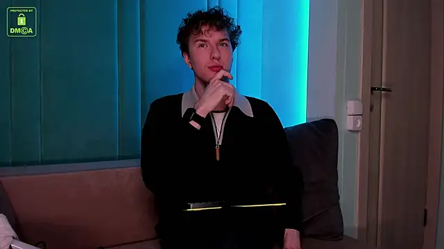 Snapshot of Tony_Talorr chatting on March 2025 04:27:01 AM Tony Talorr online show from March 2025 04:27:01 AM