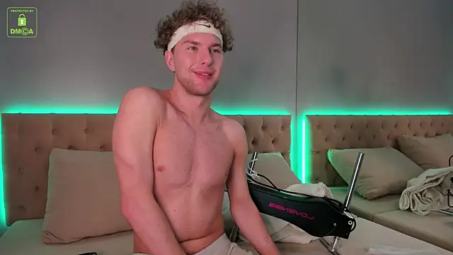 Snapshot of Tony_Talorr chatting on September 2025 10:28:02 AM Tony Talorr online show from September 2025 10:28:02 AM