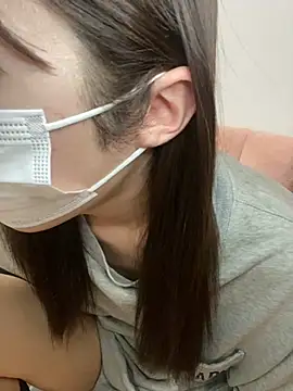 Snapshot of pantumieteruyo chatting on March 2025 02:07:02 PM pantumieteruyo online show from March 2025 02:07:02 PM