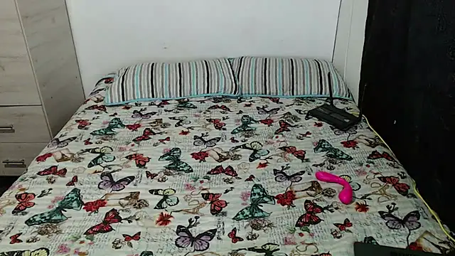 gissel13 online show from March 2025 01:59:01 AM