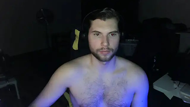 Snapshot of Ironman220 chatting on January 2025 08:47:01 PM Ironman220 online show from January 2025 08:47:01 PM