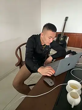 ShaoZian 1 online show from November 2025 06:19:02 AM