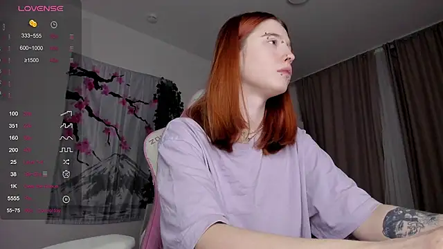 Snapshot of ScarletRos3 chatting on February 2025 10:15:02 PM ScarletRos3 online show from February 2025 10:15:02 PM