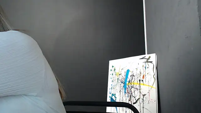 Your Jessy online show from November 2025 02:20:01 PM