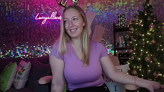 lucyallen4201 online show from December 2025 12:34:02 PM