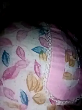 Snapshot of Mahi_Baby25 chatting on November 2025 04:41:02 PM Mahi Baby25 online show from November 2025 04:41:02 PM