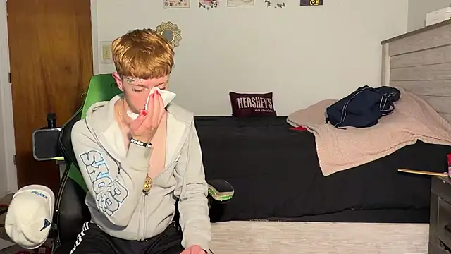 Snapshot of twentywithafelonyy chatting on November 2025 04:18:01 PM twentywithafelonyy online show from November 2025 04:18:01 PM