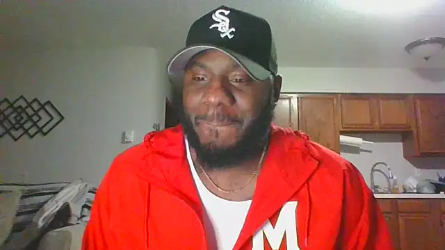 Snapshot of Stayinalive1992 chatting on February 2025 03:21:02 AM Stayinalive1992 online show from February 2025 03:21:02 AM