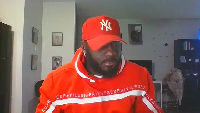 Snapshot of Stayinalive1992 chatting on October 2025 02:58:02 AM Stayinalive1992 online show from October 2025 02:58:02 AM