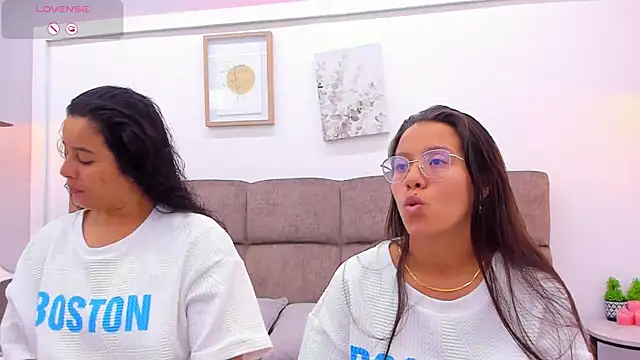 Dilan y Mia online show from February 2025 02:54:01 PM