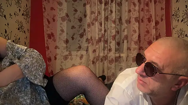 Snapshot of StellarTeam chatting on December 2024 12:29:02 AM StellarTeam online show from December 2024 12:29:02 AM