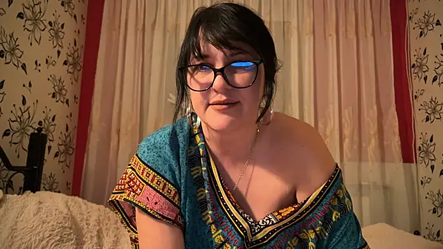 Snapshot of StellarTeam chatting on January 2025 05:42:02 PM StellarTeam online show from January 2025 05:42:02 PM