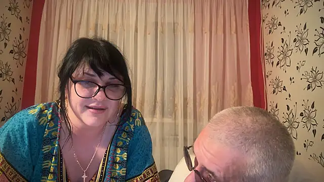 Snapshot of StellarTeam chatting on March 2025 08:40:01 PM StellarTeam online show from March 2025 08:40:01 PM