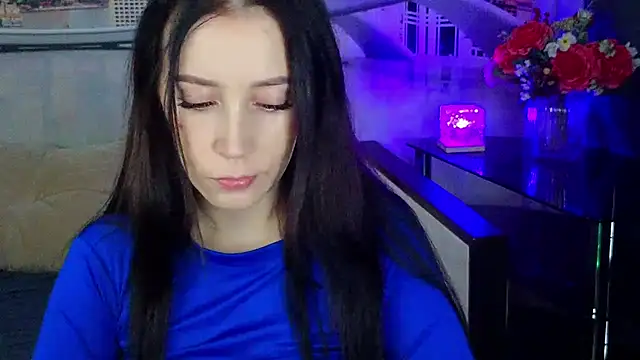 Snapshot of MonikaSweetXXX chatting on September 2025 09:25:01 PM MonikaSweetXXX online show from September 2025 09:25:01 PM